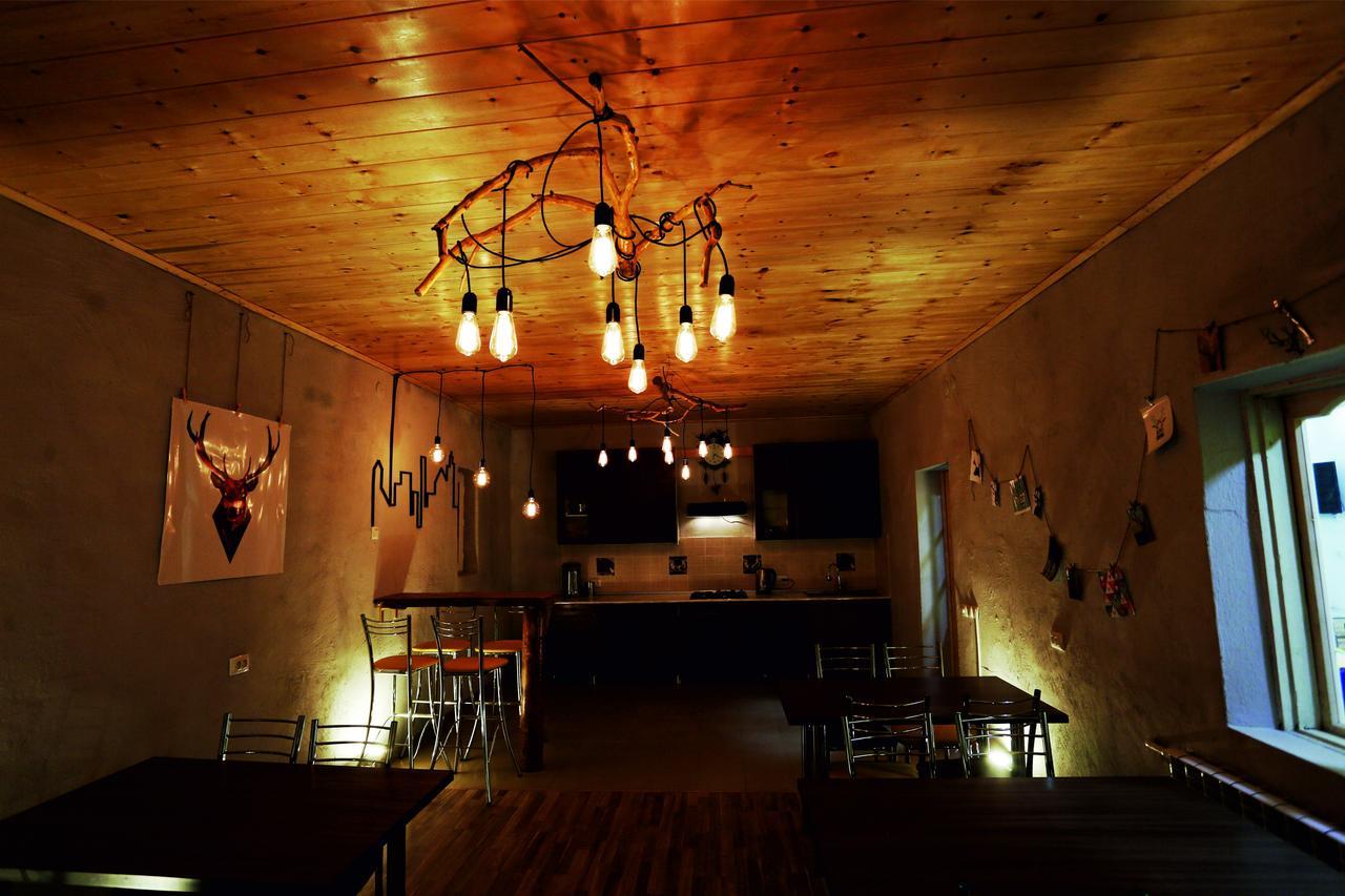 Interhouse Karakol Hostel Eksteriør bilde